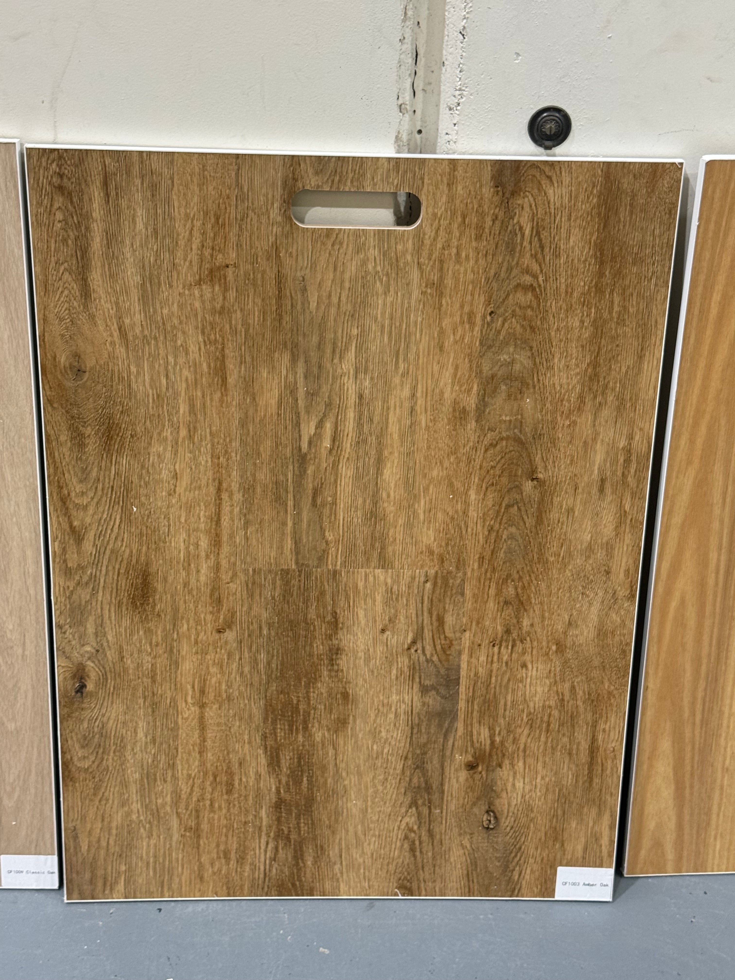 Amber Oak – 7.5mm SPC Hybrid Flooring (1.4m² per Box)