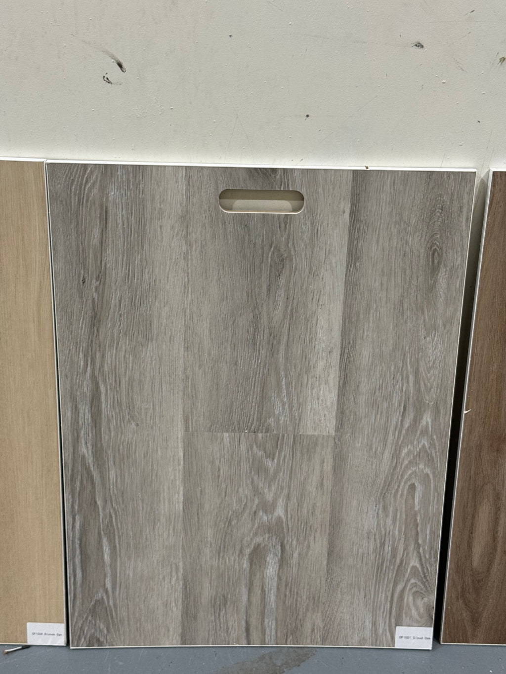 Cloud Oak – 7.5mm SPC Hybrid Flooring (1.4m² per Box)