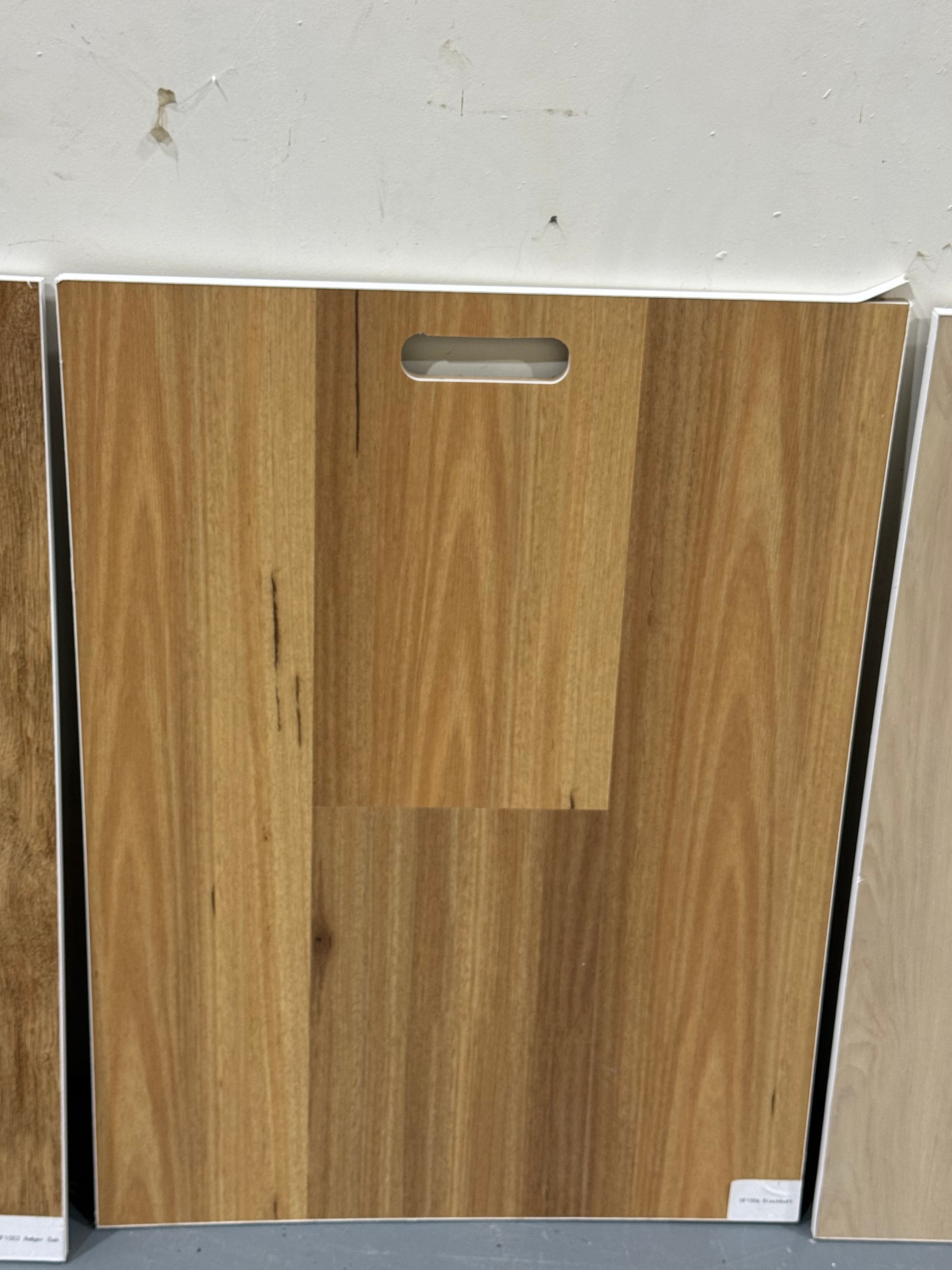 Blackbutt – 7.5mm SPC Hybrid Flooring (1.4m² per Box)