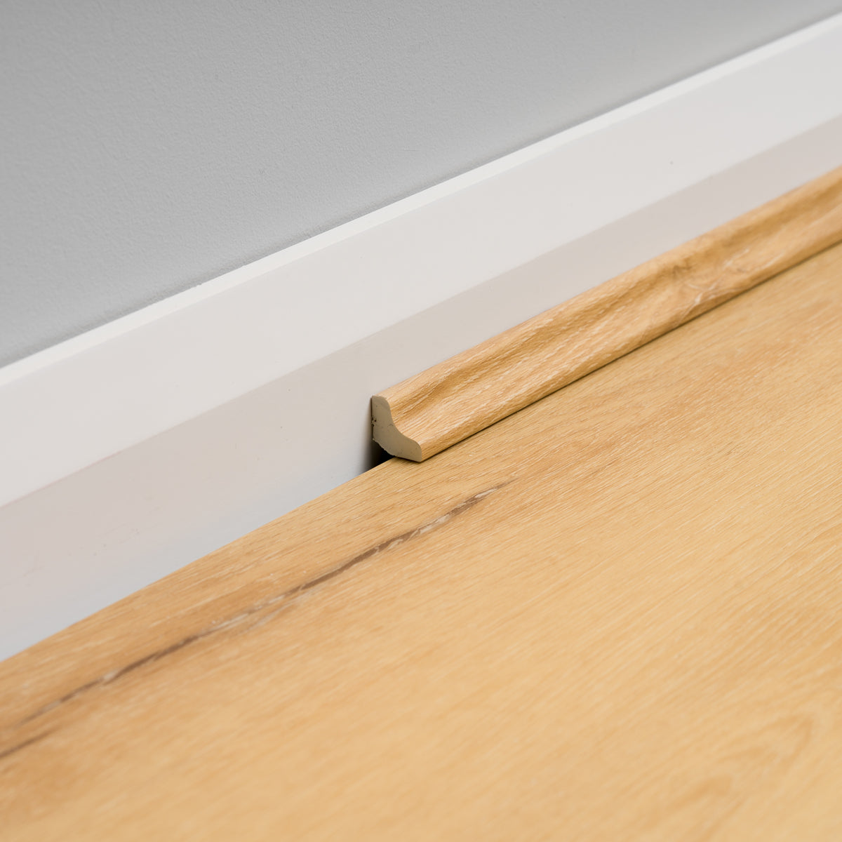 2.4m Natural Oak WPC Scotia